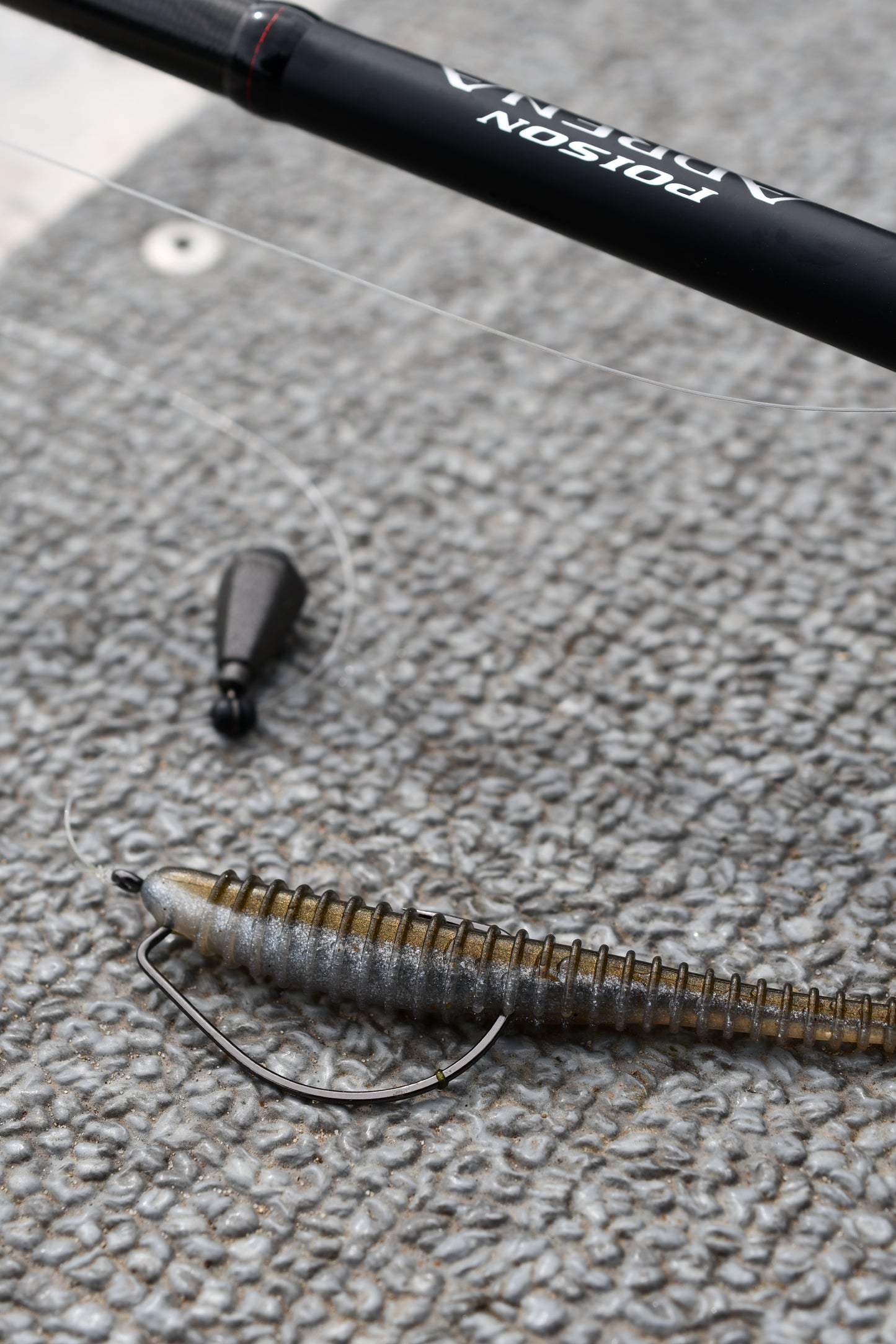 Pitch and Strike Kagashi Worm